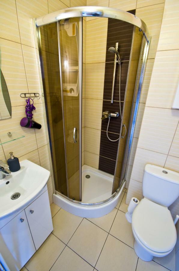 Apartamenty Pod Debem 비치에 외부 사진