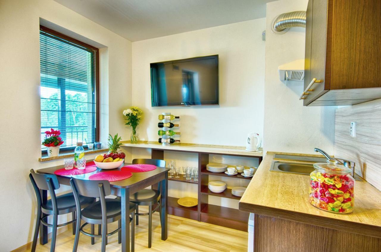 Apartamenty Pod Debem 비치에 외부 사진